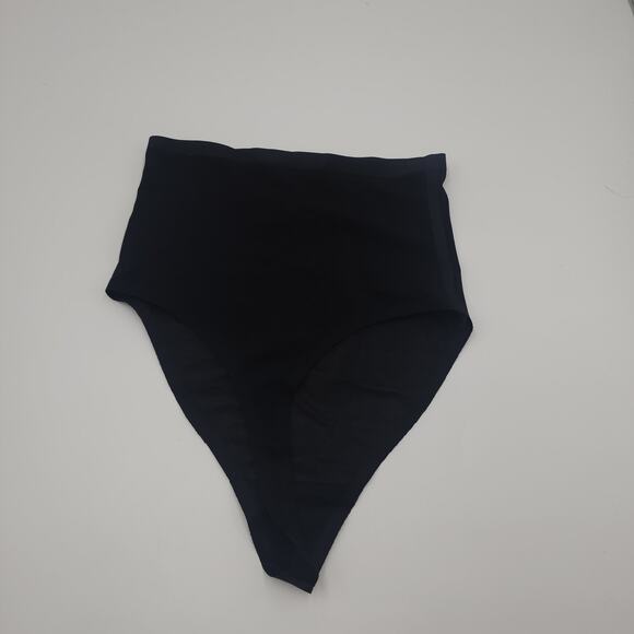 SKIMS Seamless Sculpy High-Waisted Thing in Onyx Size M - Picture 3 of 5